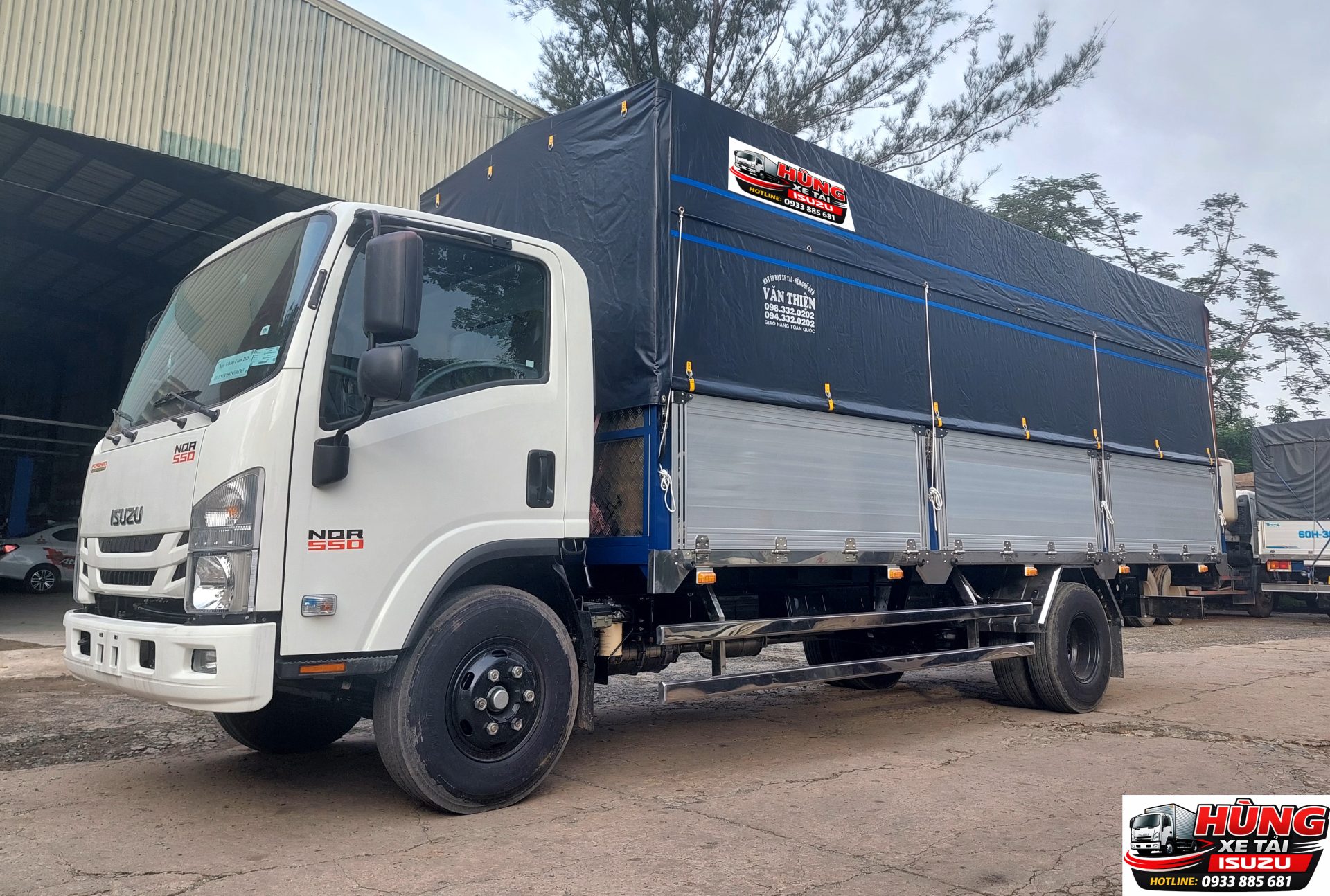 Xe tải Isuzu NQR75ME5 thùng bạt 5 tấn chính hãng, động cơ Euro 5 tiết kiệm nhiên liệu, bền bỉ, giá tốt 2026, hỗ trợ trả góp cao, giao xe nhanh.