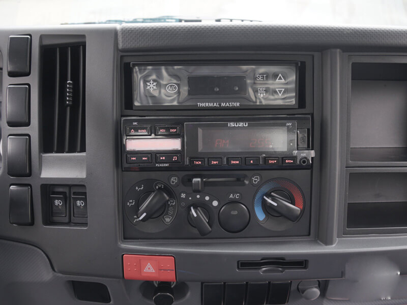 isuzu qkt270