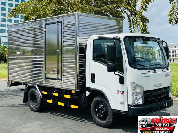 Isuzu QLR77FE5A