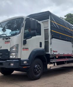 Xe tải Isuzu FRR90QE5 thùng bửng nhôm tải 6.2 tấn, động cơ mạnh mẽ, tiết kiệm nhiên liệu, thùng chắc chắn, giá tốt, giao xe nhanh toàn quốc.